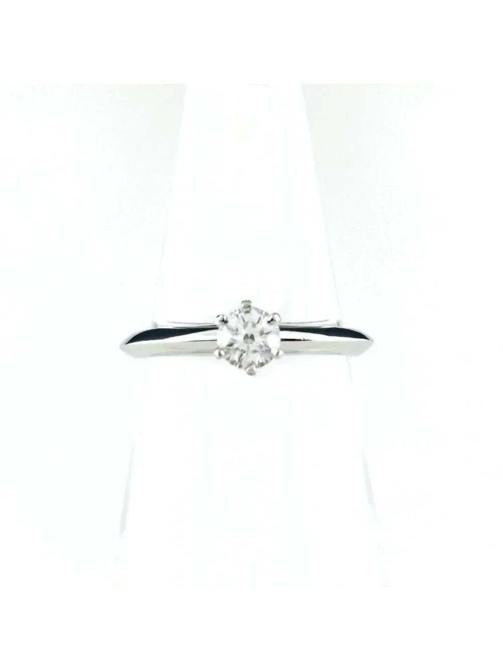 Tiffany & Co Solitaire Ring Platinum Diamond